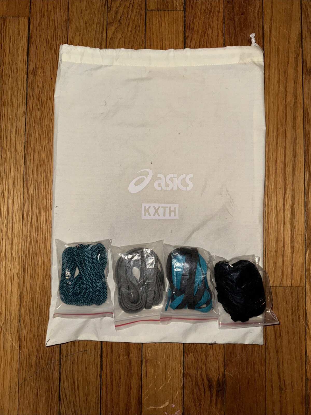 Kith x Ronnie Fieg ASICS Gel Lyte 5 Leatherback Dust Bag & Laces