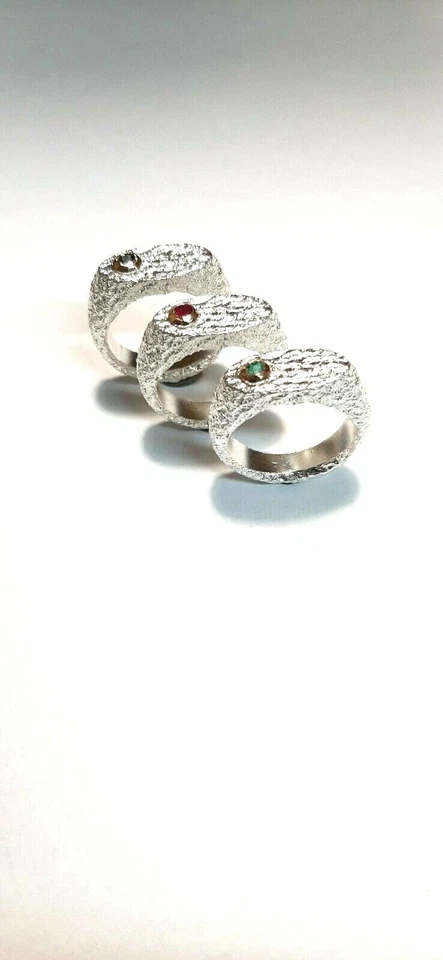 ANELLO UOMO CON RUBINO/ZAFFIRO/SMERALDO  NATURALI IN ARGENTO 925 - Immagine 2 di 4