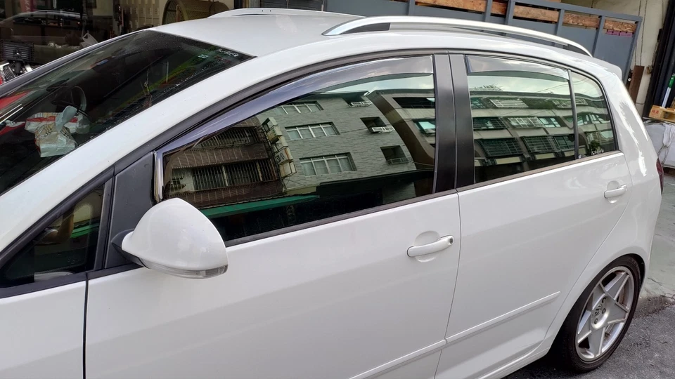 适用于大众高尔夫 PLUS 2005 - 2014 年通道内挡风板 4 件 — 第 2/4 张图片