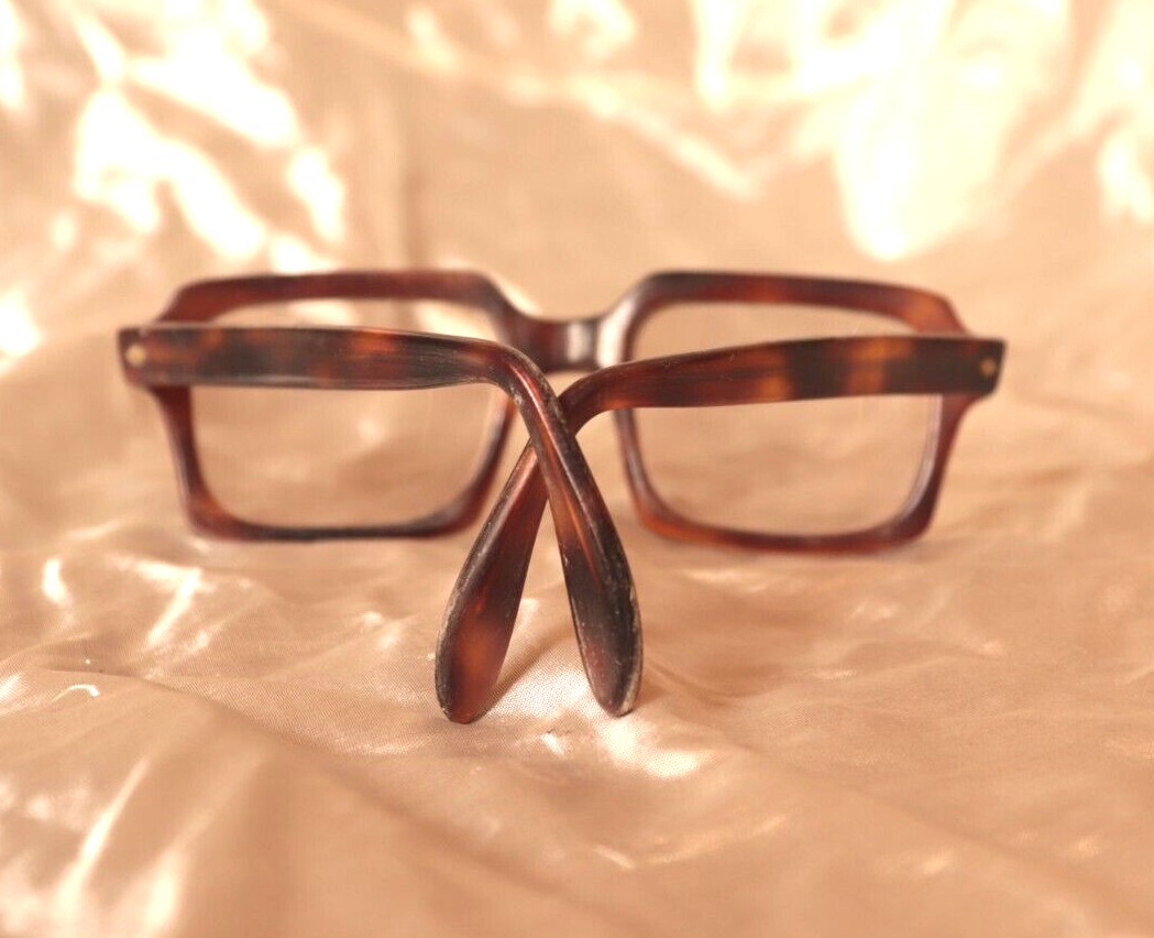 1960s Brown Plastic Eyeglasses – Rectangular Unis… - image 2