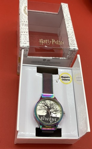 New Harry Potter Watch With Anodized Magnetic Closure - Picture 2 of 5