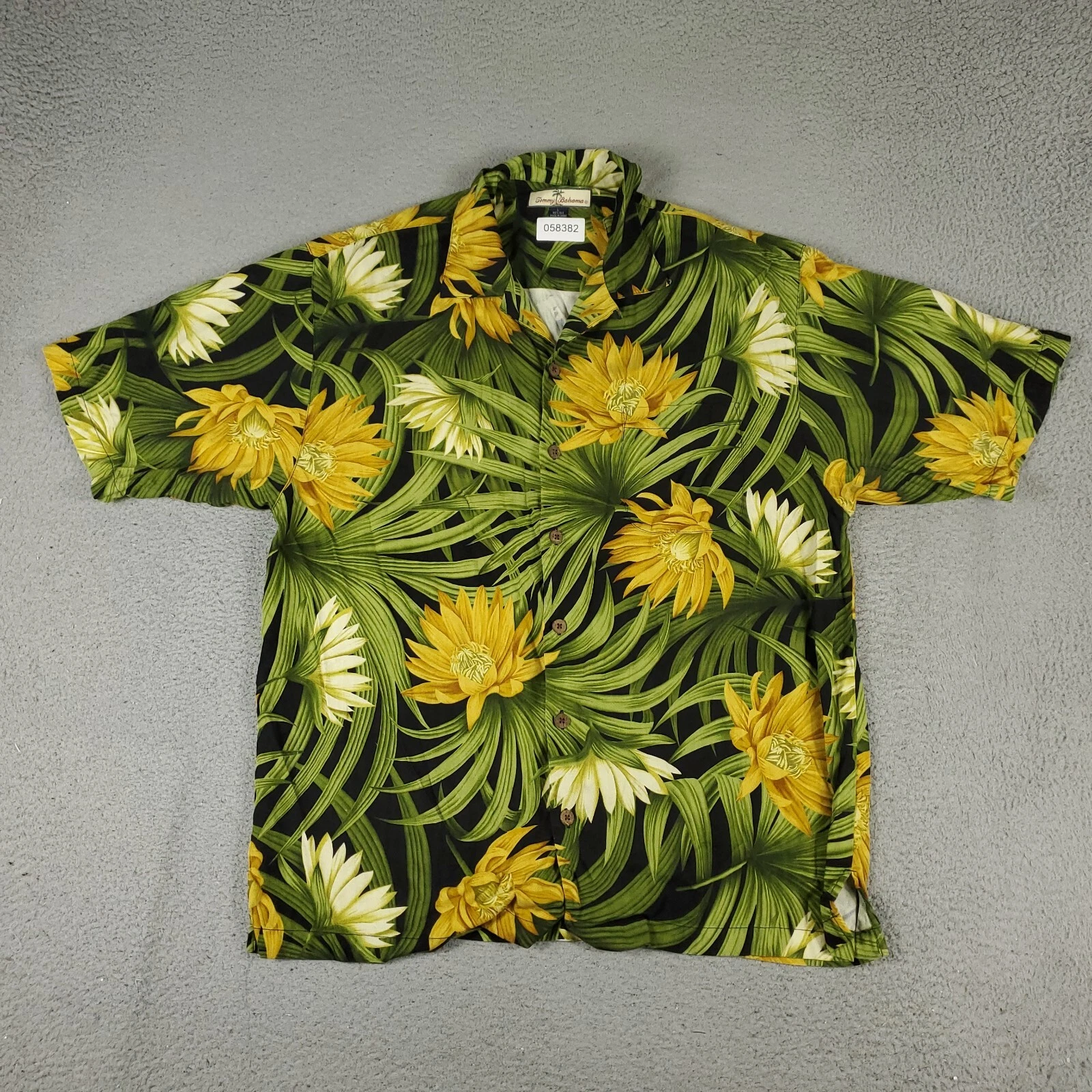 Tommy Bahama Shirt Mens Large Green Floral Silk Hawaiian Button Up Short Sleeve