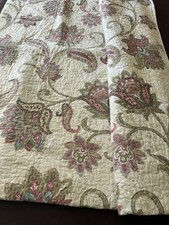 King Size Floral Coverlet/ Bedspread Rose /Green Floral. Two K/Size Pillow Shams