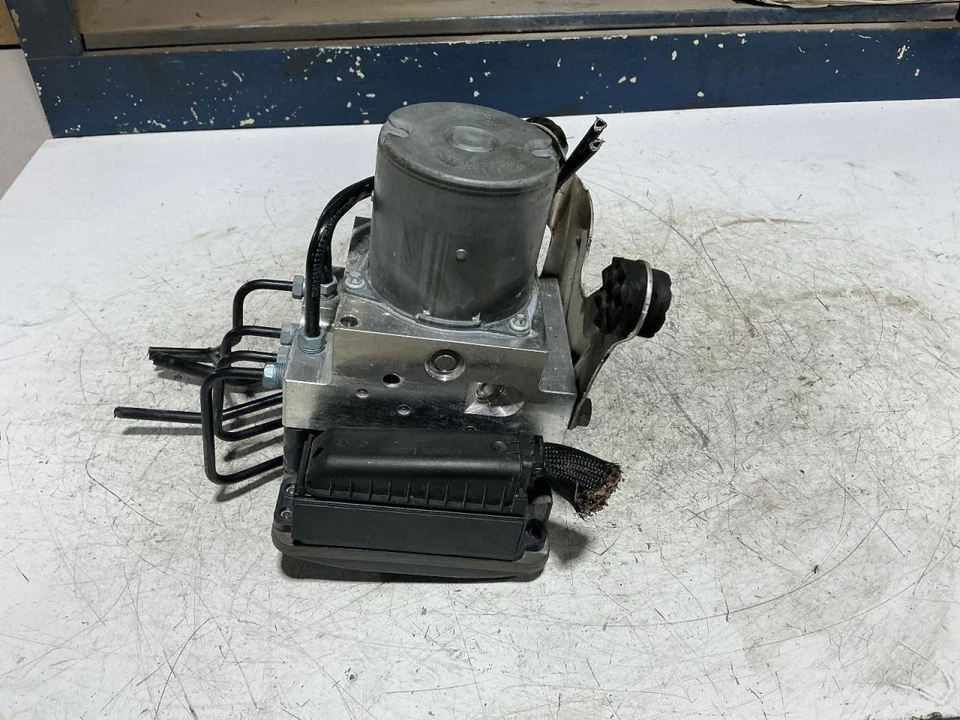 Conjunto de piezas de freno antibloqueo tracción trasera a través del 30/06/12 para BMW 535i GT 852439 10-13 Foto 3 de 4