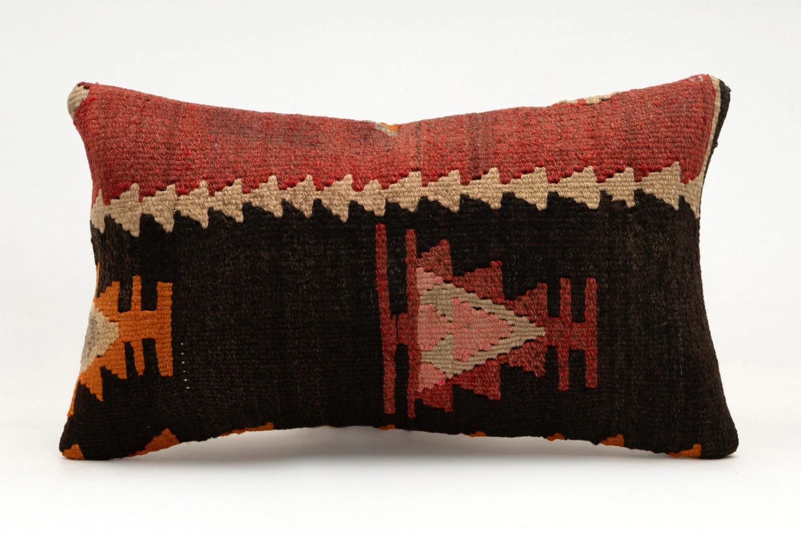 Decorative Pillow Cover, 12x20 in, Turkish Kilim Cushion, Boho Sofa Throw Pillow
Opens in a new wind