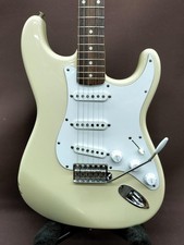 Fender Japan Electric Guitar ST62-US USED