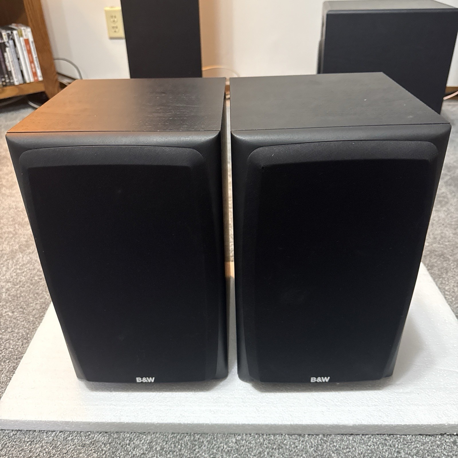 B&W Dm303 Used Price | HifiZero