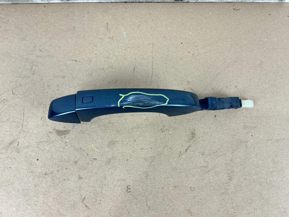 Manija de puerta exterior trasera izquierda Audi A6 2012-2018 4H0837205, 4H0837167 OEM Foto 2 de 4