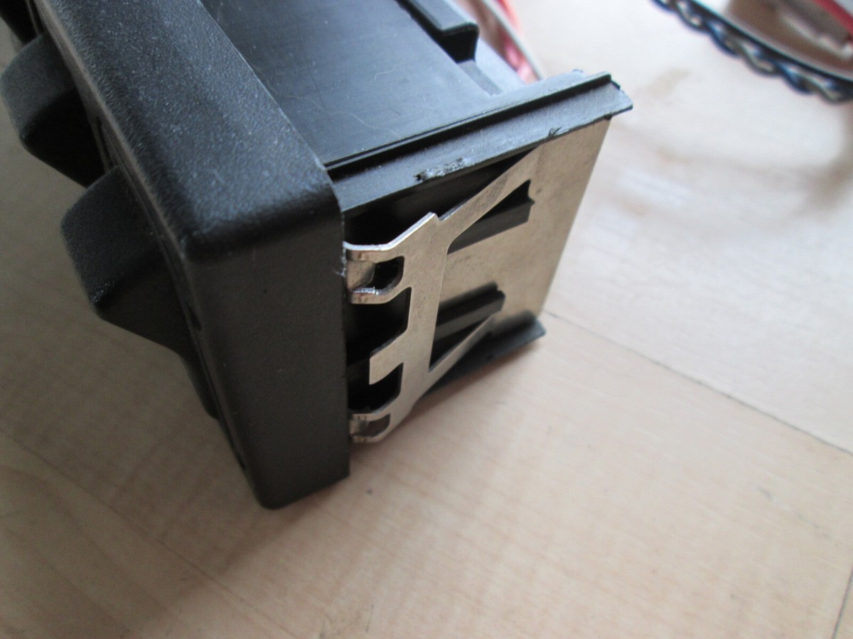 International Pollak 32237 3549776C4 Switch Console (6 International Pollak 32237 3549776C4 Switch Console (6