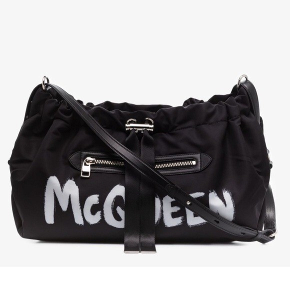 alexander mcqueenブラック ザ バンドル バッグ Alexander McQueen: Alexander McQueen: The Bundle Bag - Luxferity