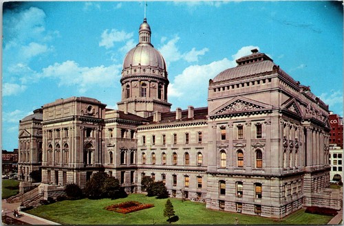 Vintage PPC - Indiana State Capitol Bldg, Indianapolis, Ind - F21001 - Picture 1 of 2