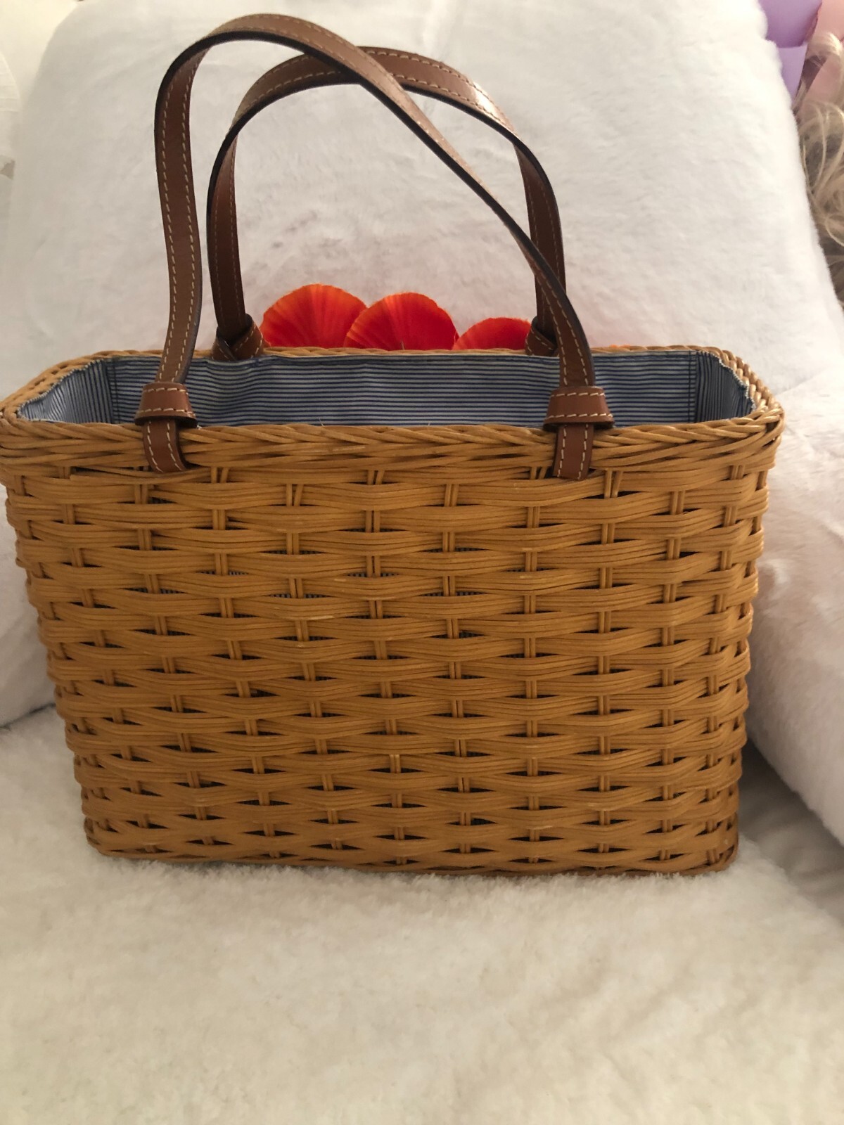 REDUCED!!! Kate Spade Wicker Basket with Orange Popp… Gem