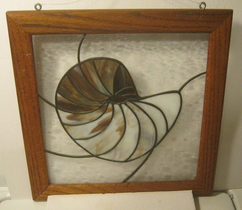 Handcrafted Leaded SLAG GLASS Suncatcher ESCARGOT SHELL Excellent INITIALED 1984