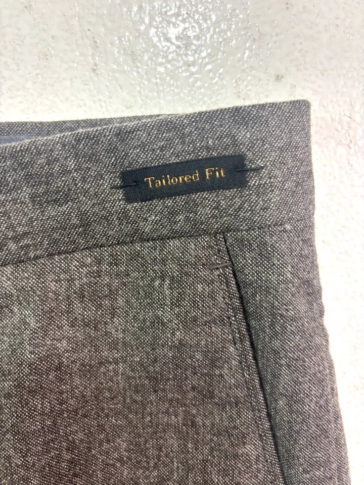 NOVA Calça social Jos A Bank Reserve 34x30 marrom sob medida lã flanela Marzotto - Imagem 2 de 4