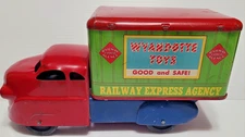 VINTAGE WYANDOTTE EXPRESS AGENCY 12 INCH TRUCK