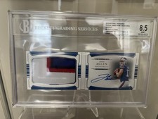 2018 Panini National Treasures - Rookie Jumbo Prime Signature Booklet BGS 8.5/10
