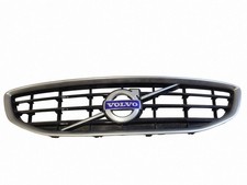Calandre Volvo V40