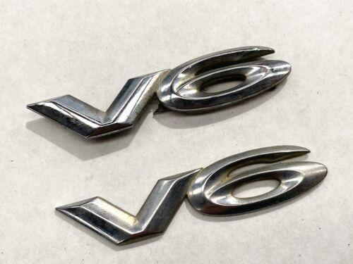 2 x Holden VY VZ V6 Guard Badges Chrome Plastic Commodore GM  - Picture 1 of 4