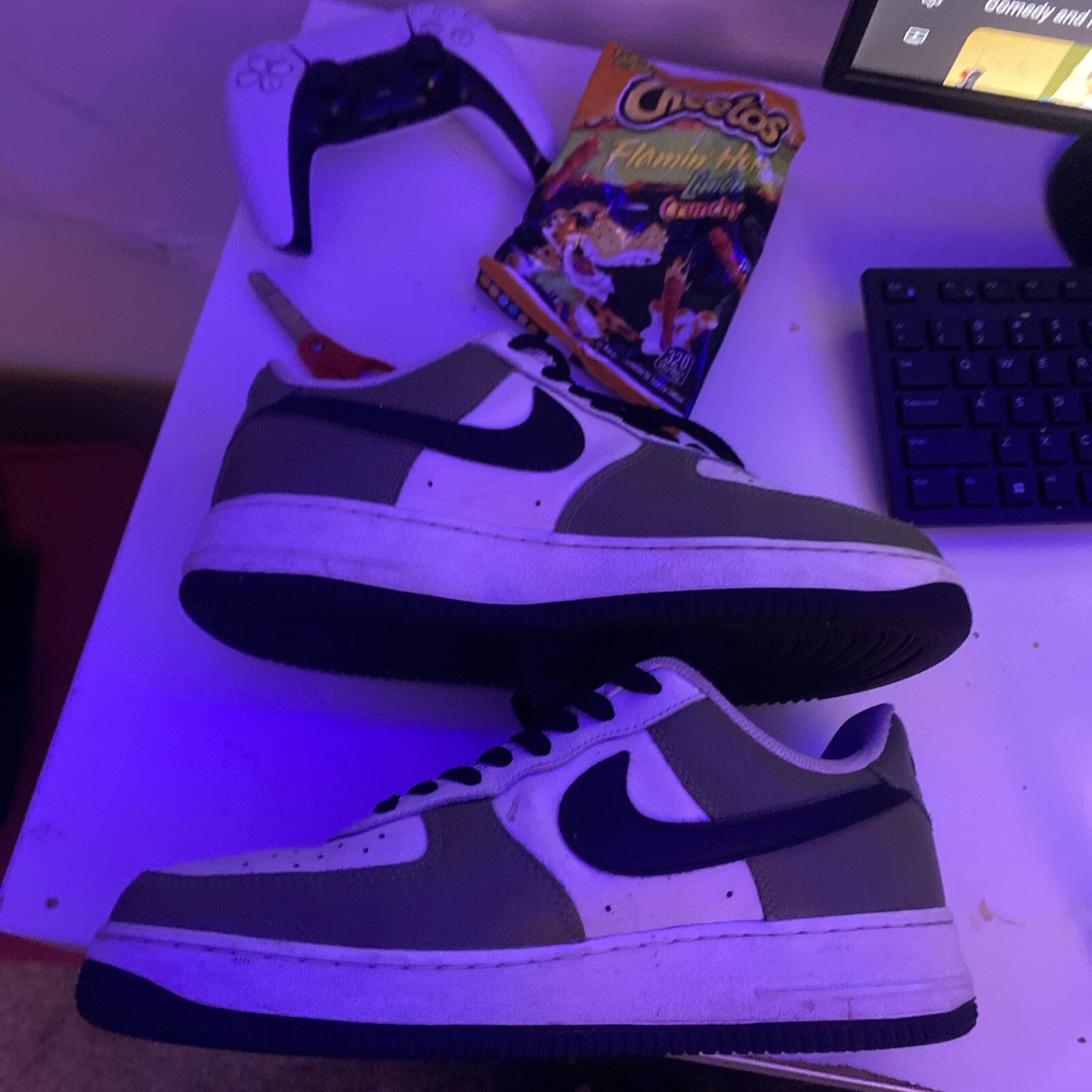 Air Forces - image 2