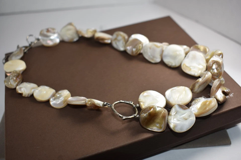 Collar Silpada N1825 Madreperla Iridiscente Plata de Ley Círculo  Foto 2 de 4