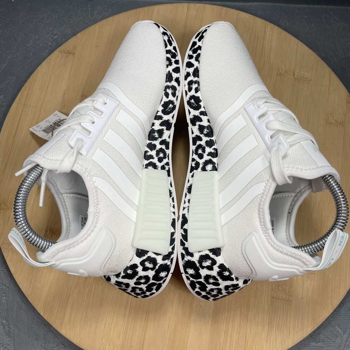 adidas HU NMD レオパード 23.5 Amazon.com | Hu NMD Animal Print | Fashion Sneakers