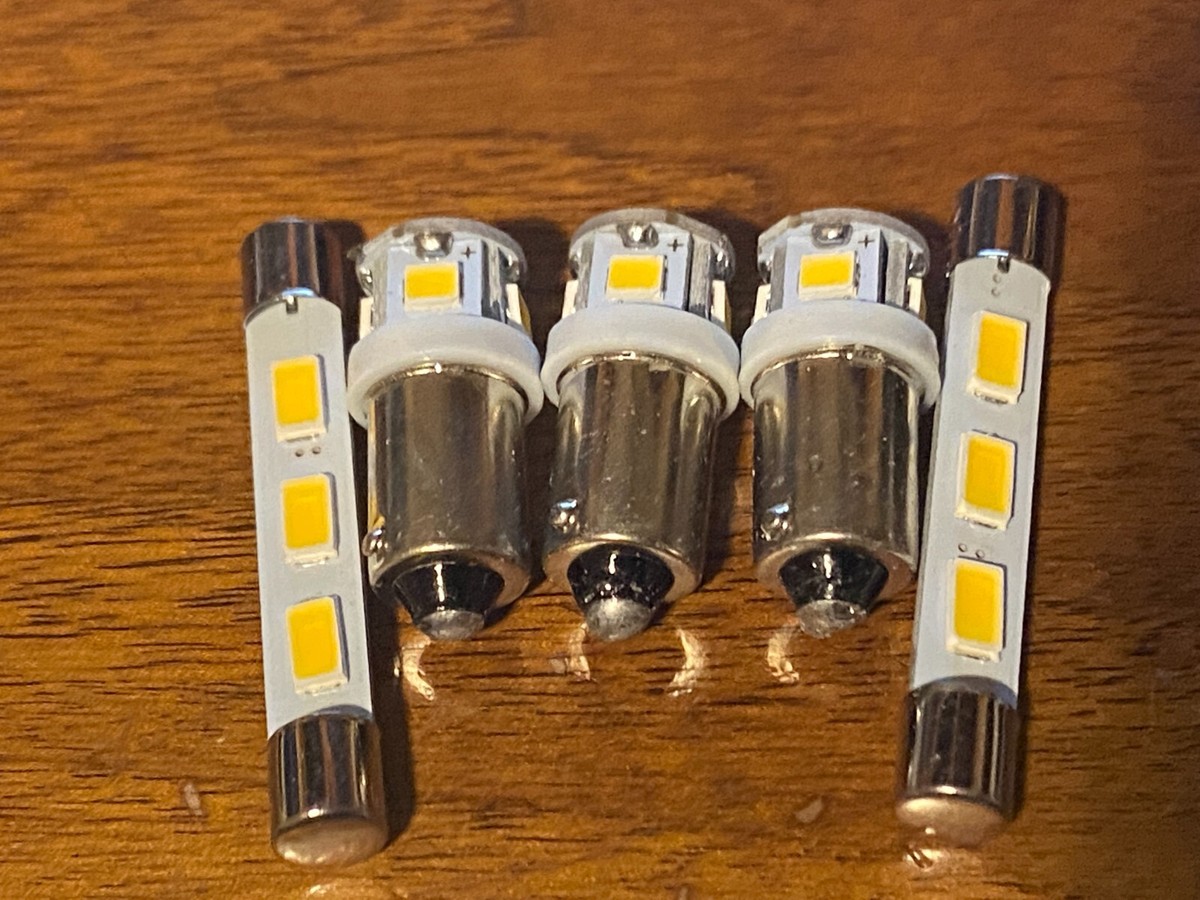 Kit Ricambio Luci LED Per Pannello Frontale Ricevitore McIntosh MAC4100 – Illumina Il Tuo Classico!