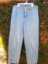 90s jeans women Bebop brand, made in America, 100% cotton, denim belt, wider leg