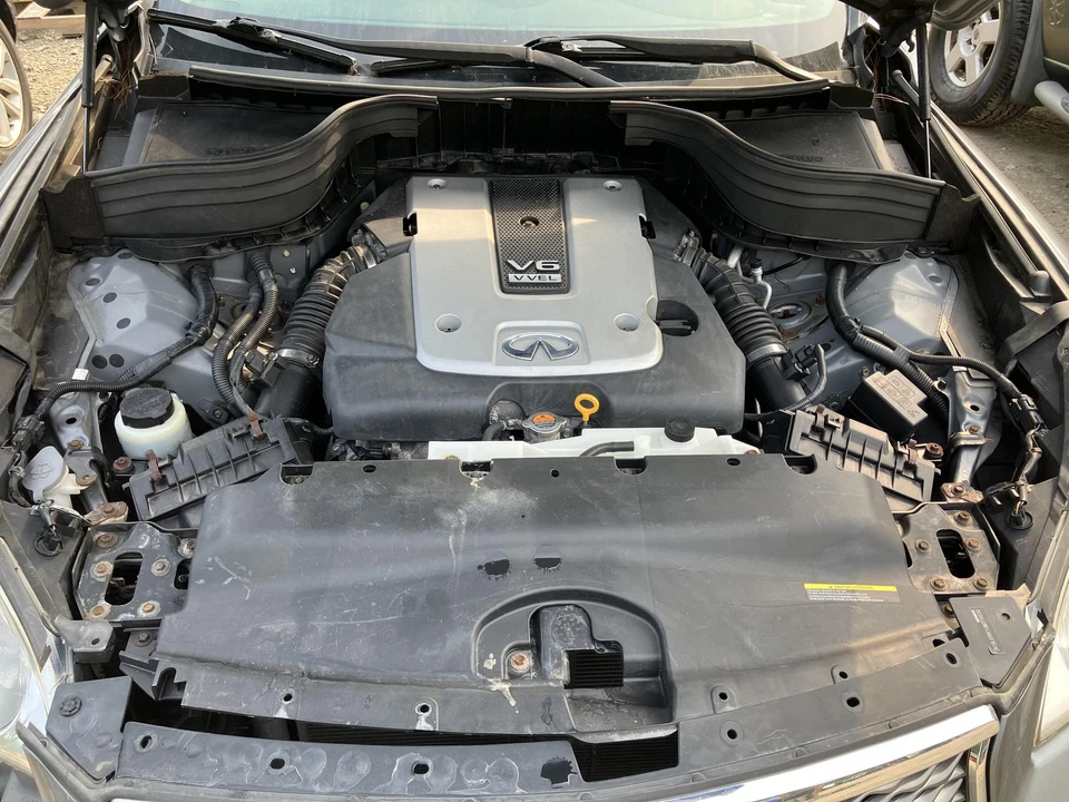 16 INFINITI QX50 Radiator - Image 4 of 4
