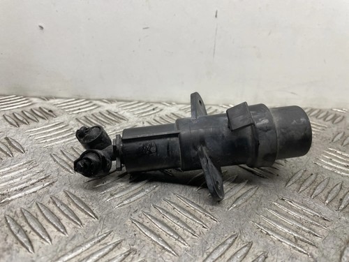 BMW 7 E65, E66, E67 DÜSE SCHEINWERFERREINIGUNGSANLAGE 7001949 3.00 24299909