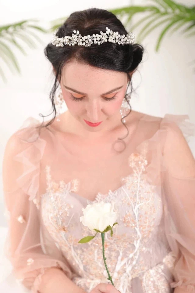 Juego de 3 piezas de tiara de alambre de perlas de princesa y pendientes de novia para boda Foto 2 de 4