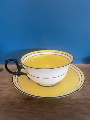 Wunderschöne Vintage Paragon Stern Art Deco Tasse Untertasse Englisch Porzellan schön gelb