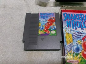 #946 Nintendo Snake Rattle 'N' Roll 1991 NES IN BOX W/MANUAL Tested Works