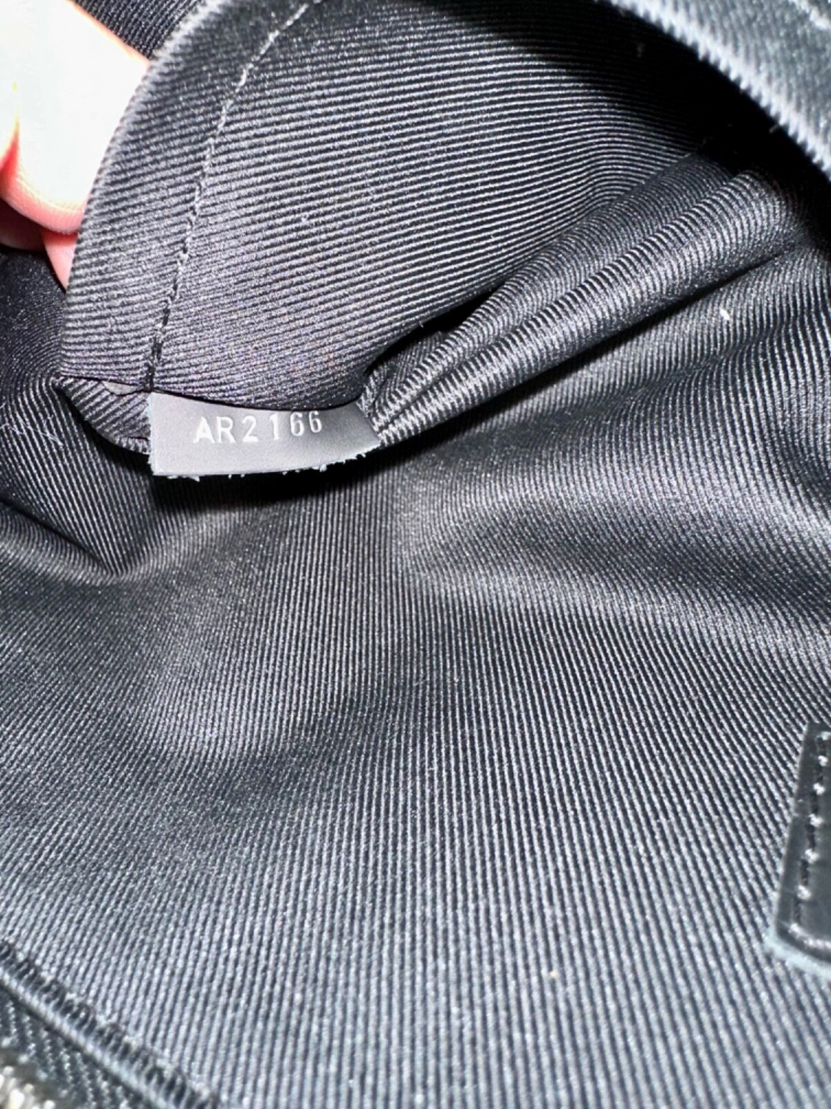 LOUIS VUITTON EXPLORER Monogram Eclipse BAG 2-WAY… - image 12