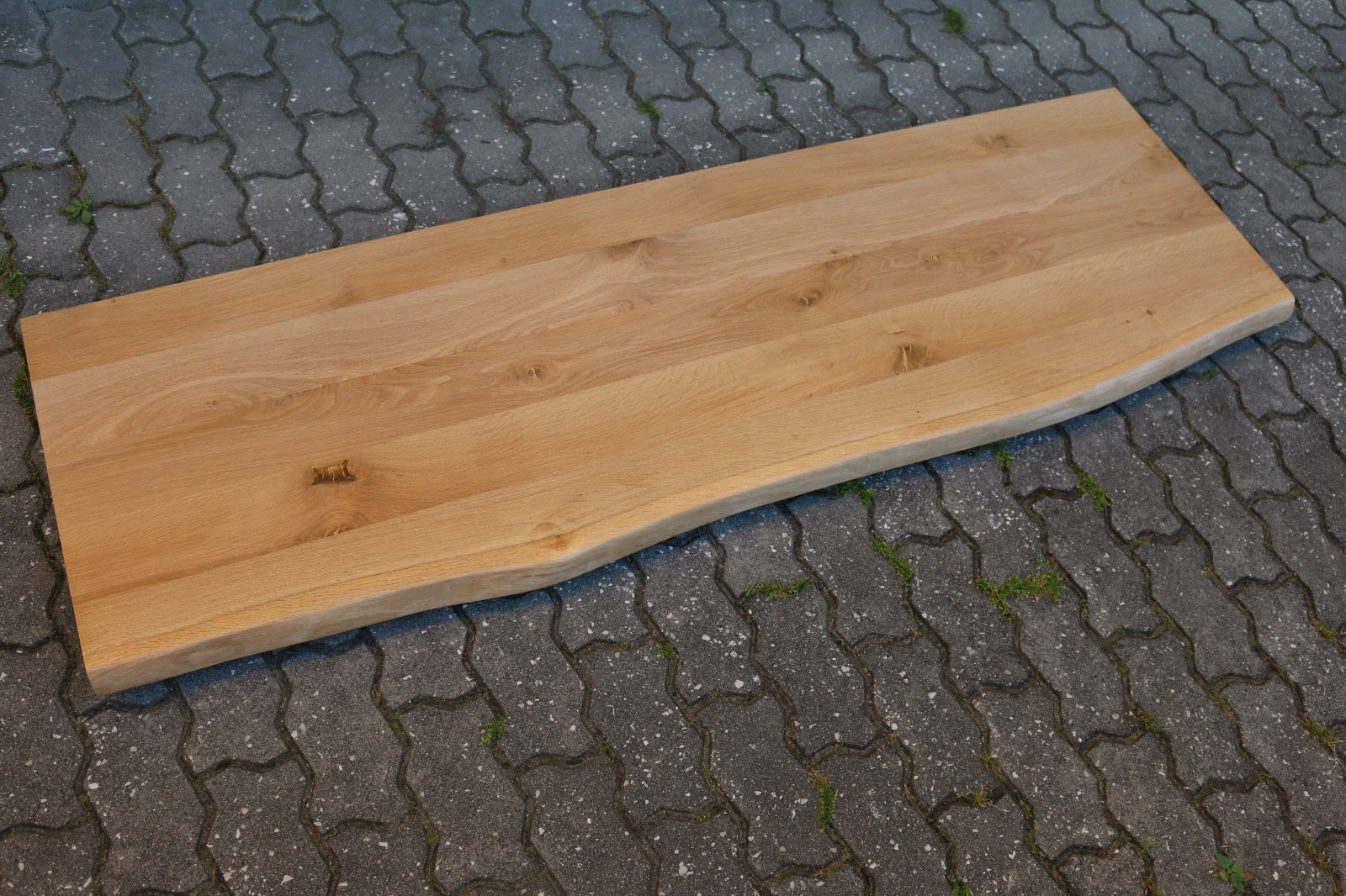 Bild 1 von 12