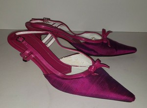 magenta kitten heels