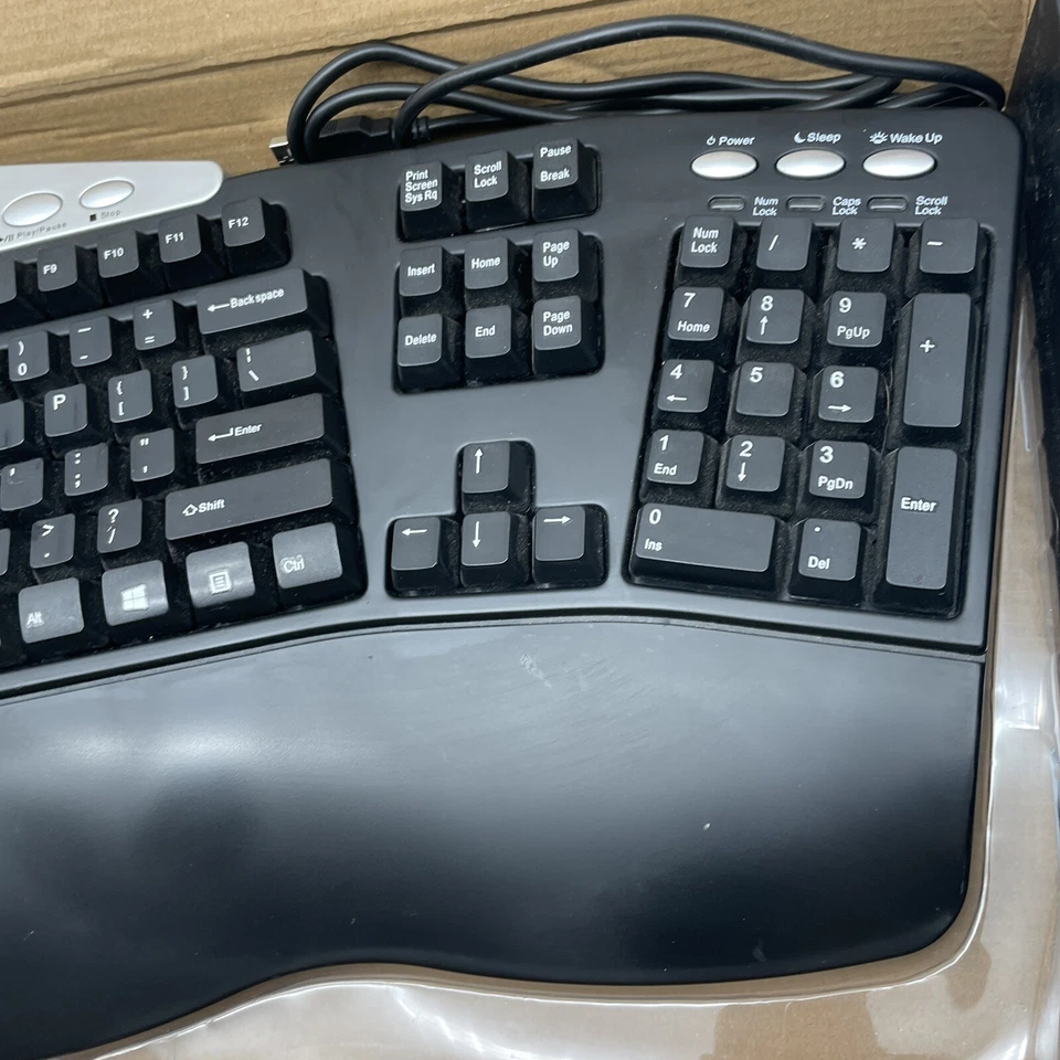 Adesso PCK-208B Media Contoured Ergonomic USB Keyboard Black Gamer Gaming PC - Image 3 of 4