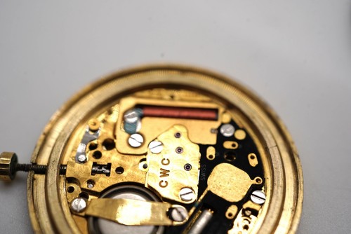 CONCORD QUARTZ SWISS MOVEMENT WATCH FACE 6 JEWELS - Picture 3 of 6