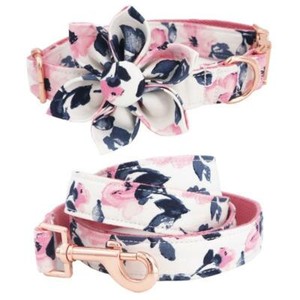 pink dog collar