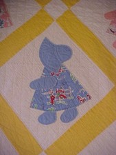 SUNBONNET SUE QUILT, NOVELTY FEEDSACKs, LOTSA GOLD YELLOW BLUE WONDERFUL 1930s