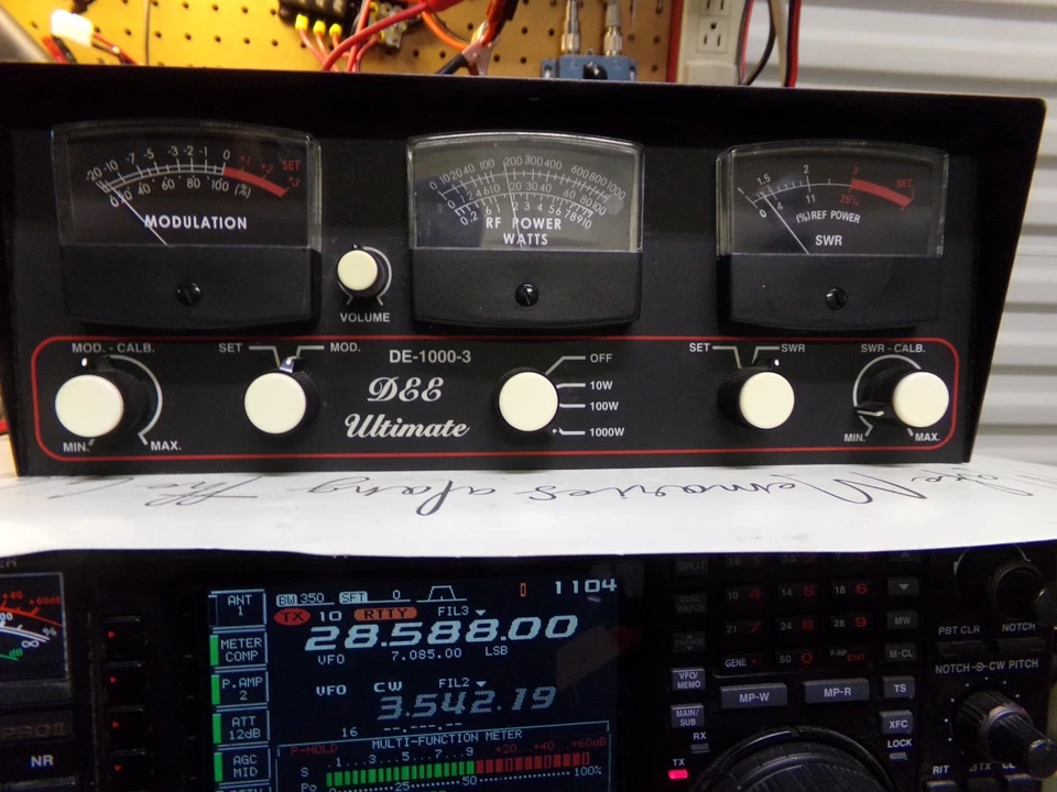 DDEE-MARKETING INC DE-1000-3 UTIMATE DEE3 MOD RF POWER SWR MODULATION METER - Image 2 of 4