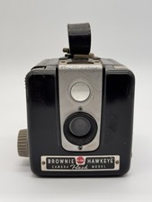 Vintage Kodak Brownie Hawkeye Flash Model aparatu na części niesprawdzone