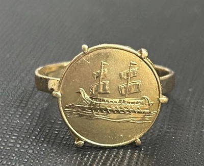 18K Yellow Gold Band Ring Size 7 Unique Antique Ship Design Estate 