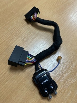 Connects2 CT10FD09 Ford 24-fach T-Kabelbaum mit VIBE Line Output Converter (LOC)