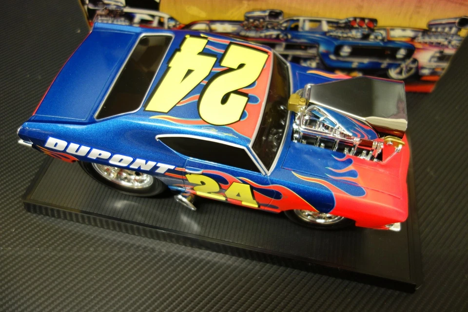 Chevy Chevrolet Chevelle Muscle Machines diecast 1/18 1:18 1 18 model car - Image 3 of 4