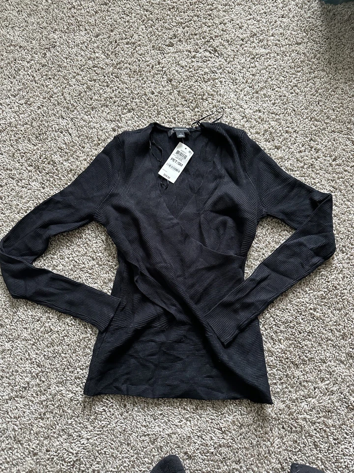 Inc International Concepts Suéter Surplice com nervuras sólidas preto pequeno tamanho PS - Imagem 2 de 4