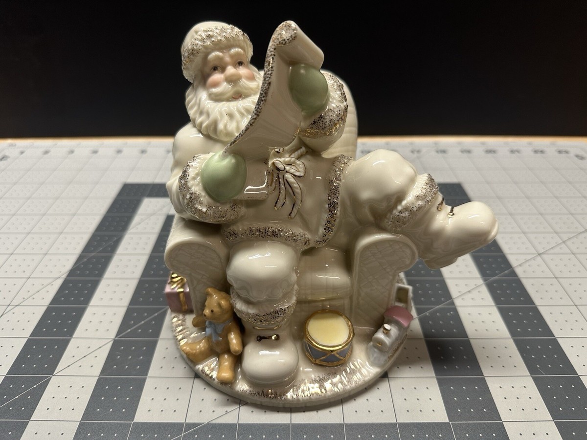 サンタさん　 Lenox Santa Checking His List Christmas Figurine 6in Tall Retired