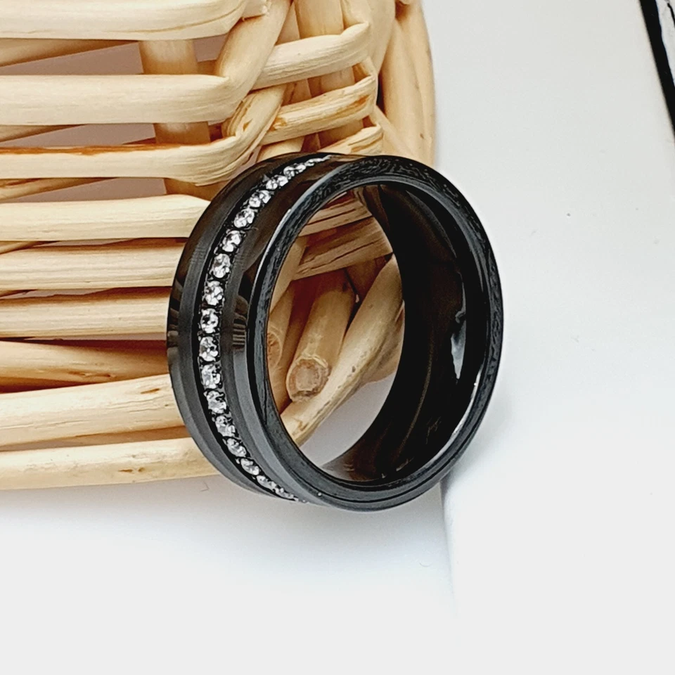 Alianza de boda de eternidad para hombre - tungsteno negro con anillo de compromiso de circonita cúbica blanca Foto 3 de 4