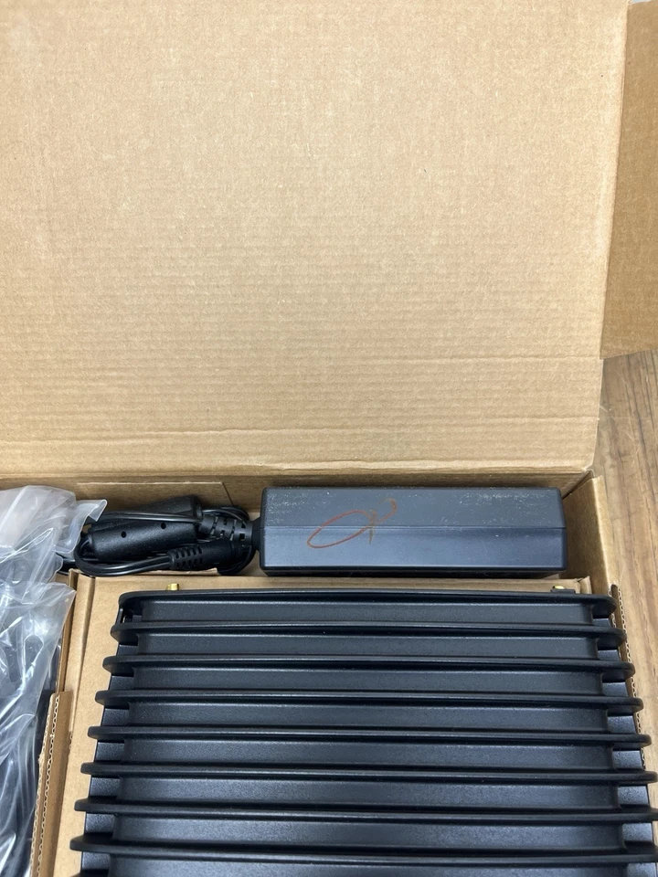 Compulab Intense-PC Pro 8GB Linux FMLANE4U4 HDD 500gb Intel Core i7 IPC-C3517V - Image 3 of 4