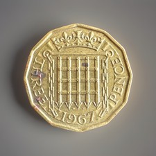 Original 1967 Great Britain Three Pence / Threepence Coin - Queen Elizabeth II
