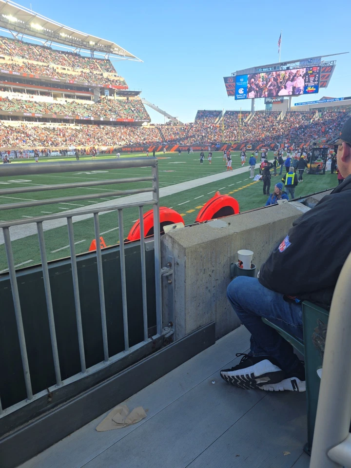 2  Cincinnati Bengals vs. Cleveland Browns Sec 118 Row 2 Aisle - Image 2 of 3